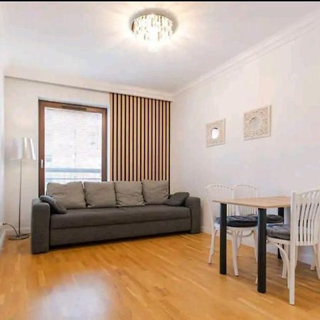 Apartament Gdansk Szafarnia Old Town Zewnętrze zdjęcie