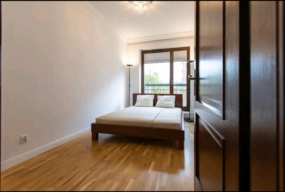 Apartament Gdansk Szafarnia Old Town Zewnętrze zdjęcie